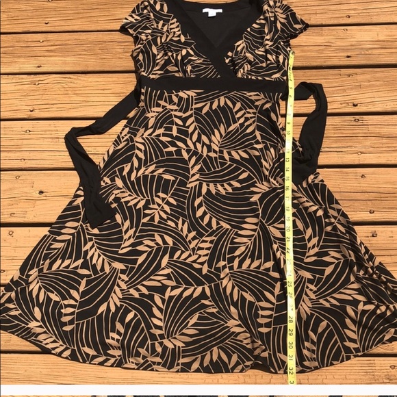 Dressbarn Empire Waist Dark Cottagecore Coquette Tie Faux Wrap Top Midi Dress 10 - Picture 6 of 12